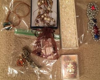 Necklaces, Pins and Broches Oh My!