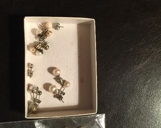 Pearl earrings
