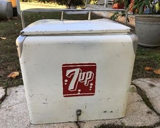1950s Vintage 7UP Cooler