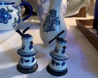 Delft salt and pepper shakers