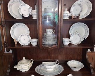 Johann Haviland China, 47 pieces