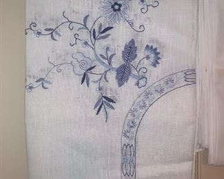 Cross stitch table cloth