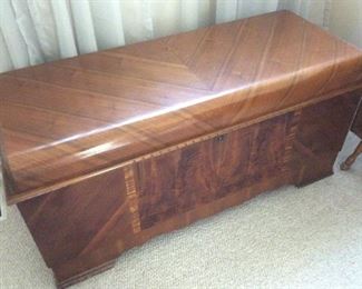 Vintage Lane cedar chest