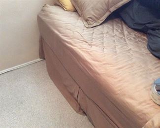 Twin bed, pick up November 14