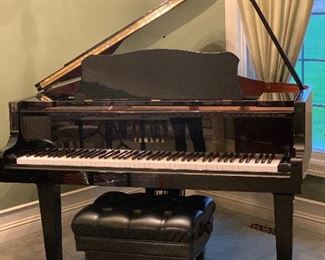YAMAHA GRAND PIANO