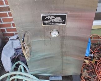 Masterbuilt Electronic Smokehouse
