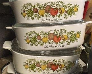 Various sizes of vintage CorningWare Spice of Life