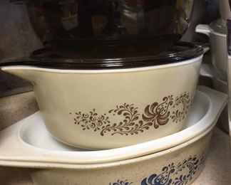 Vintage Pyrex:  brown casserole; Homestead (brown) & Homestead casserole