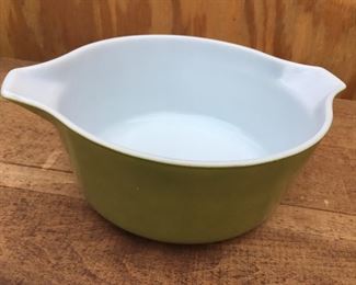 Vintage Pyrex Verde casserole