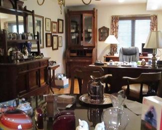 Eastlake and Victorian furnishings