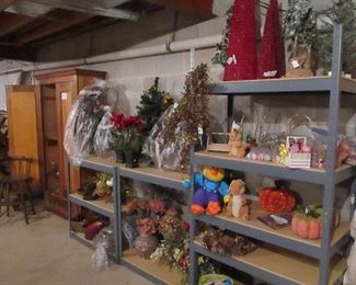 Christmas/Easter/Holiday including Erzberger