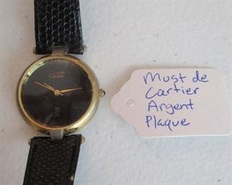 Mustde Cartier watch