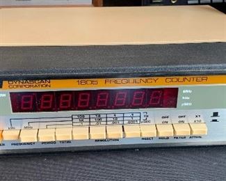 B&K Precision 1805 FREQUENCY COUNTER
