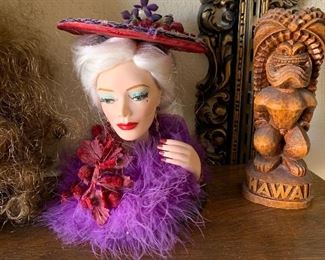 Extravagance Doll Head	 	
