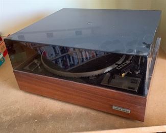 DUAL 1249 Vintage Turntable	 	
