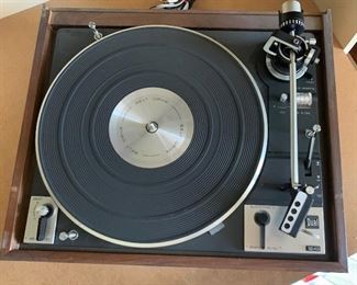DUAL 1249 Vintage Turntable	 	
