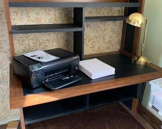 Vintage Desk	 	
