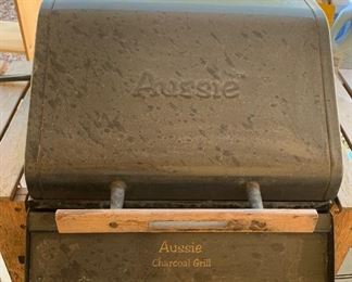 Aussie Charcoal Grill	 	

