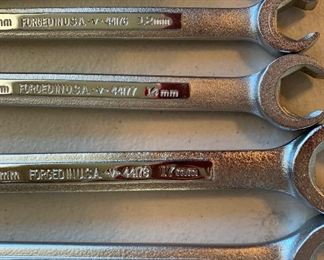 5pc Craftsman USA MEtric Flare Nut Wrench Set	 	
