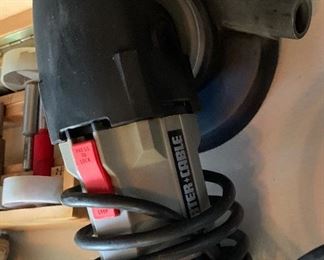 Porter Cable 7334 5in Orbit Sander	 	
