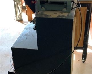 Delta 32-10 Plate Joiner w/ accessories	45x19x19	HxWxD
