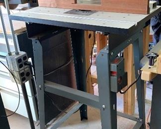 Shopsmith Overhead Router arm/Table 515702	51x30x27in	HxWxD
