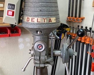 Rockwell Delta 32in Radial Drill Press 11-280	63x24x38in	HxWxD
