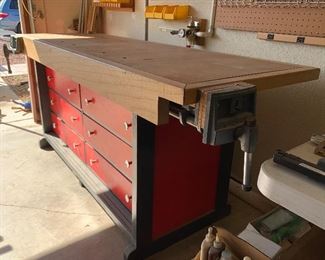 Custom Carpenters Work Bench w/ 2 Wilton Vise	35x29x84in	HxWxD
