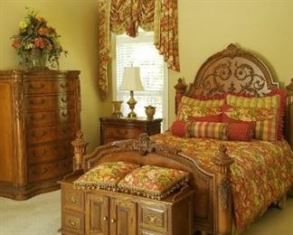 Another view of this great bedroom set
