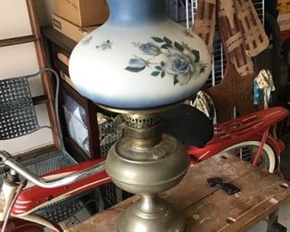 Electrified hurricane lamp