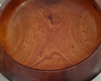 You tell me?  Wooden Salad Bowl?  I took these pictures two weeks ago people!