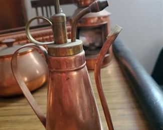 Copper Mister.  Don't know where Missus is.  Sorry.