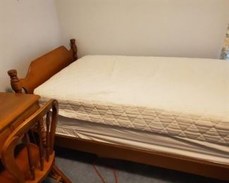 Oh yeah, the other part of the boys room.. Twin Bed.  Hold on to your hats, ladies, in about 4 years he will call it his "Entertainment Center".  I know I did....but alas there was not much entertaining since I was so good looking and charming that women were afraid to approach me.  My regulars have seen me and know that this is a complete lie.