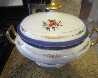 COVERED DISH