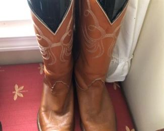 COWBOY BOOTS FRYE