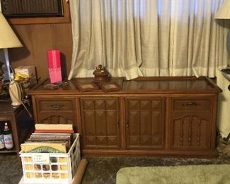 Magnavox stereo in working condition