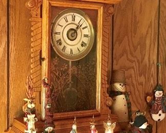 ANTIQUE CLEAN MANTLE CLOCK