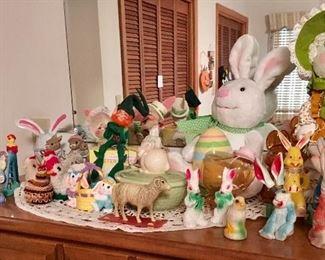 EASTER DECOR INCLUDING ANTIQUE RABBIT/BUNNY CANDY HOLDERS