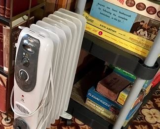 WINTER IS FAST APPROACHING, NICE SPACE HEATER