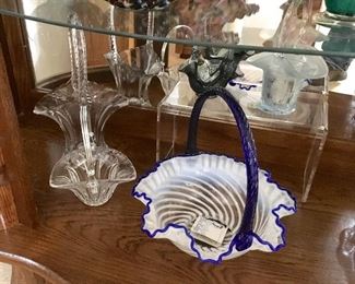MORE FENTON BASKETS IN PRISTINE CLEAN CONDITION.