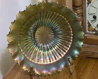 GREEN BURST CARNIVAL GLASS