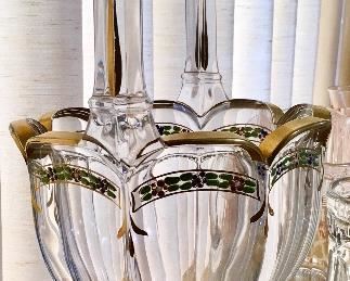 ONE OF SEVERAL HEISEY GLASS ITEMS IN STUNNING PRISTINE CONDITION. 