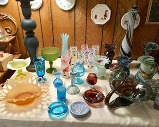 MORE ELEGANT COLORED VINTAGE GLASS.