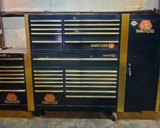 Matco Professional Mechanics Tool Chest, Upper and Lower Cabinets, Side Cabinets With Drawers And Shelves, 36 Total Drawers, 68" X 106" X 25"