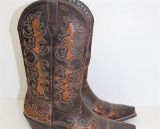 Ariat women's boots size 8M