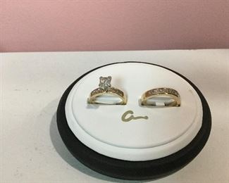 Yellow gold diamond bridal set