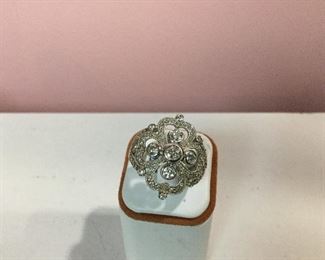 White gold and diamond cluster ring