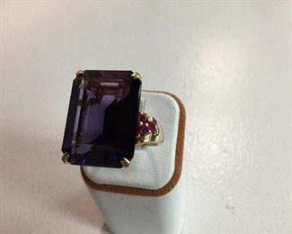 Yellow gold, synthetic color change sapphire and ruby ring