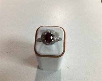 White gold, tourmaline and diamond ring