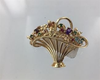 Yellow gold flower basket brooch